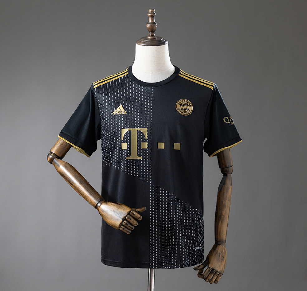 Bayern Munich 21/22 Away Retro Jersey