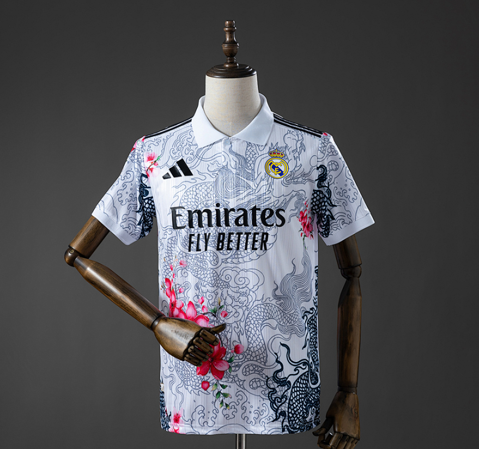 Real Madrid 25/26 Special Edition - White Jersey